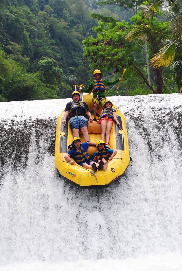 Over the drop on the Ayung