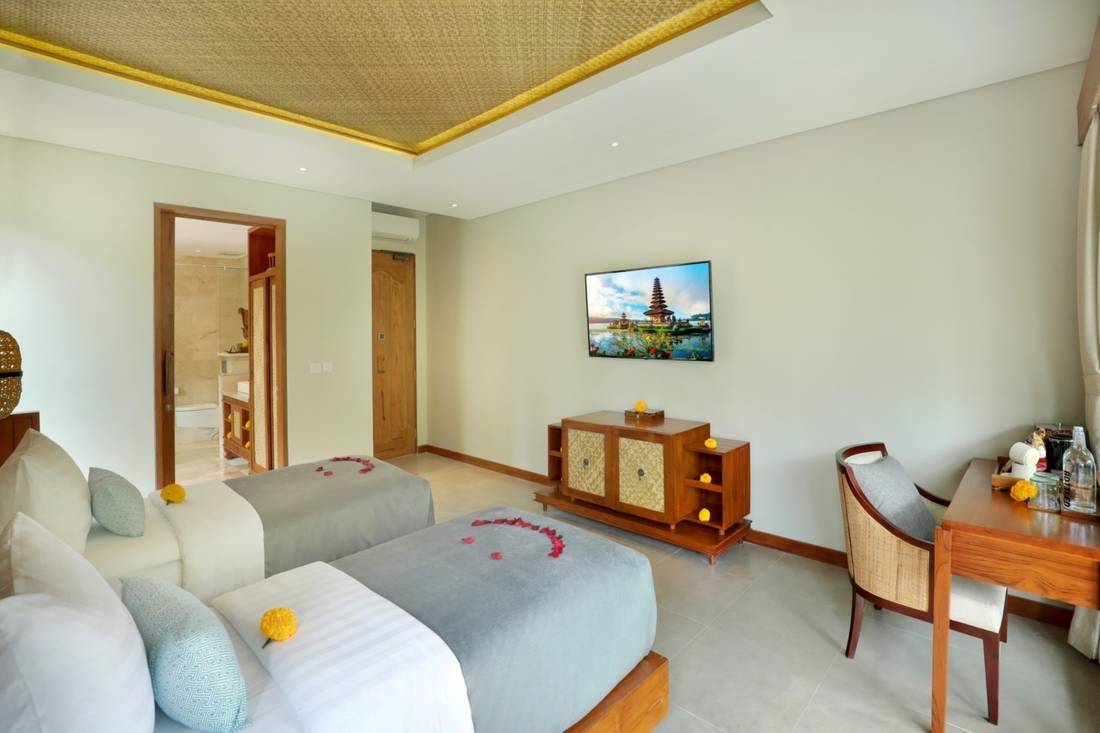 Suite Twin Forest with River View
